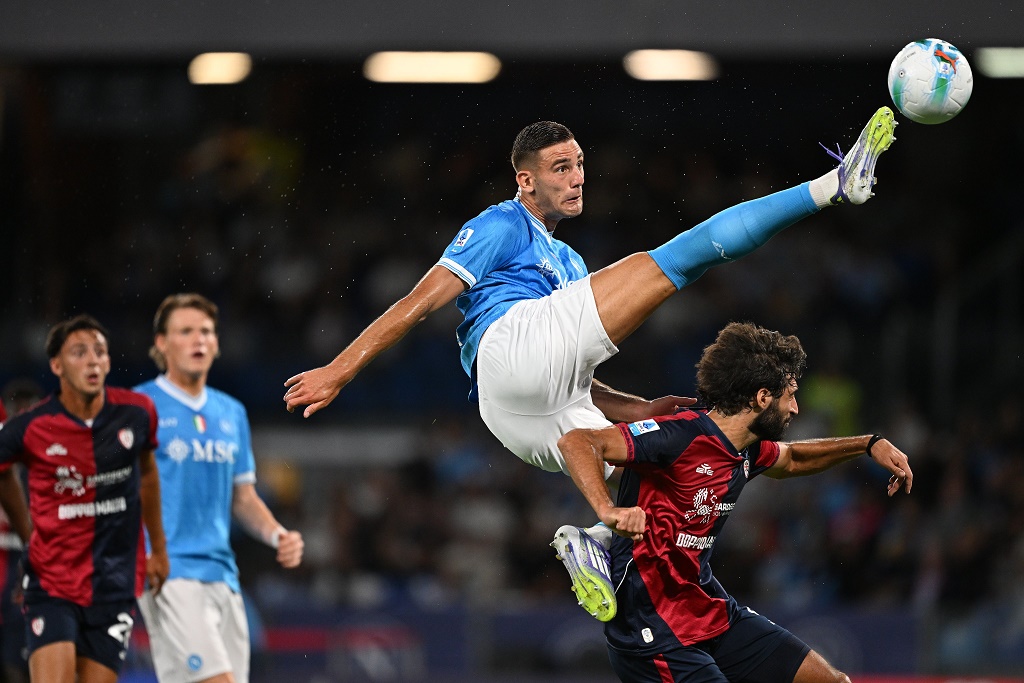 Napoli vs Cagliari, Tuan Rumah Menang Tipis 1-0